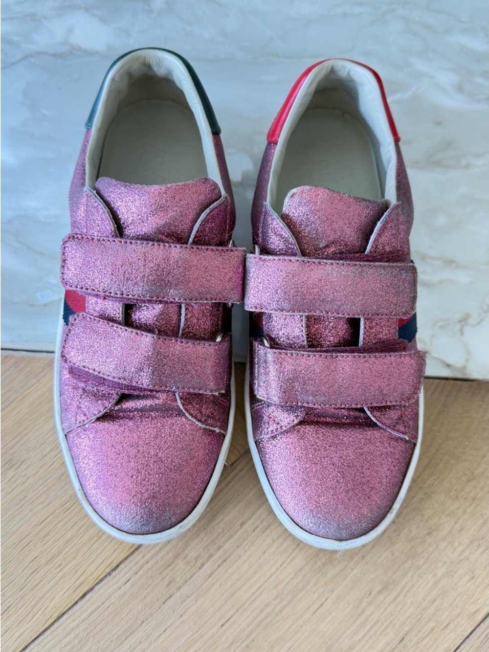 Gucci Pink Glitter Kids Velcro Sneakers with Navy & Red Stripe - Picture 2 of 5
